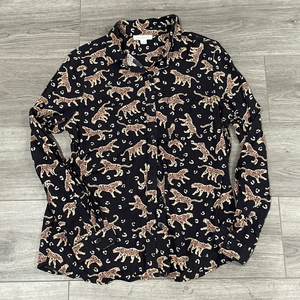 Women’s Leopard Print Buttoned Blouse- S
